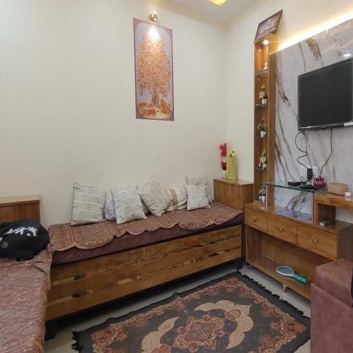 ShivAOM Family Homestay